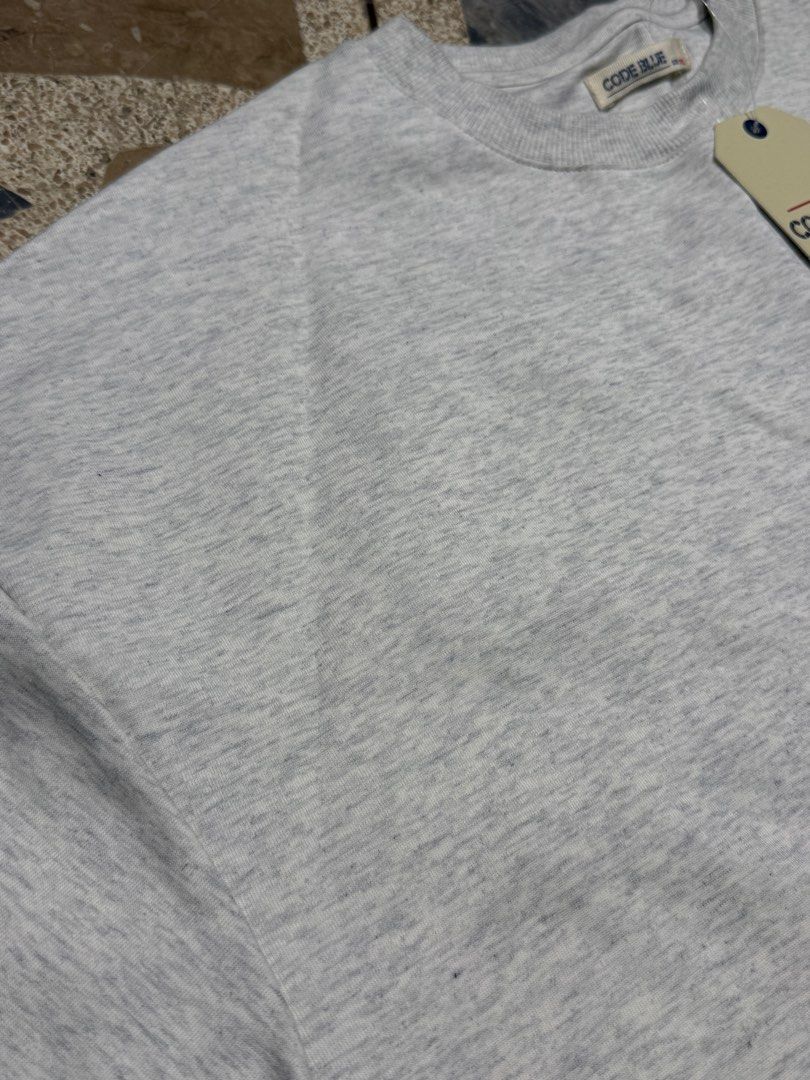 🏷️ CODE BLUE OVERSIZED GRAY T-SHIRT (Category: Tshirts & Polo Shirts ) located in Paranaque City. Submitted by jesulz (Listing ID 1413483210, Image 3). Description: • No issues • Dimensions: Width: 24.5 inches Length: 29 inches .