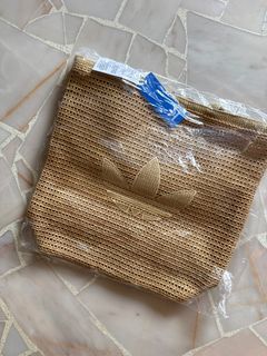 (Category: ) located in . Submitted by dhjsh (Listing ID 1413493709, Image 1). Description: .