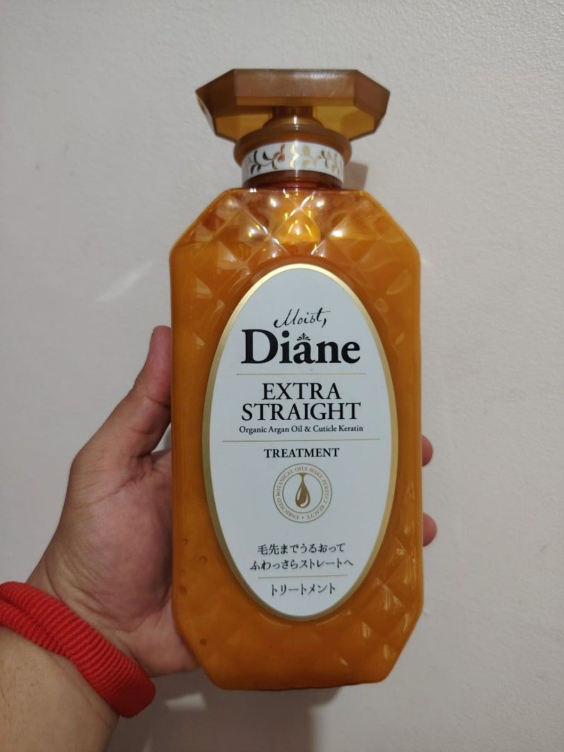 Beauty products from Japan (Category: Hair) located in Las Pinas. Submitted by tami_boy (Listing ID 1413547060, Image 1). Description: All from Japan!! Take all 1k Cow Beauty Soap (80 sa market) Moist Diane Treatment (600 sa market) Dove Bio Selection Treatment (1400 sa market).