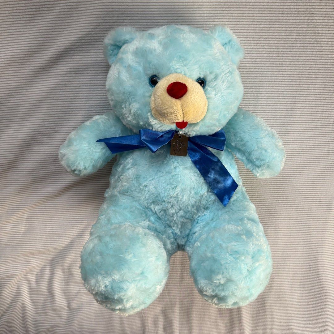Blue Magic Teddy Bear (Category: Plushies & Soft Toys) located in Rizal. Submitted by shop.preloved.ph (Listing ID 1413538624, Image 1). Description: Size = 30x30cm No stain No paper bag included.