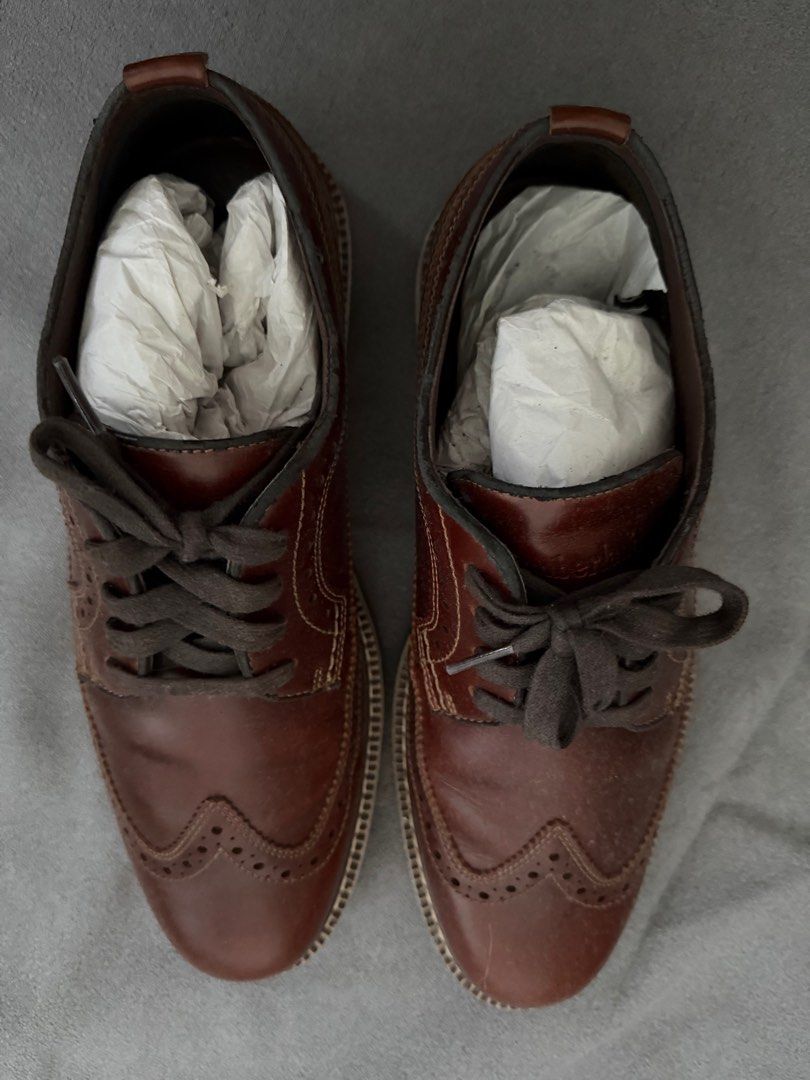 Brown Timberland Leather Shoes (Category: Dress Shoes) located in Taguig. Submitted by drelo (Listing ID 1413611871, Image 2). Description: 💯authentic Size in photos - US 9 Wide.
