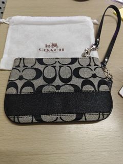 （分類：）位於 。 由 eddielam328 提交（商品編號 1413571488，圖片 1）。簡介： 。