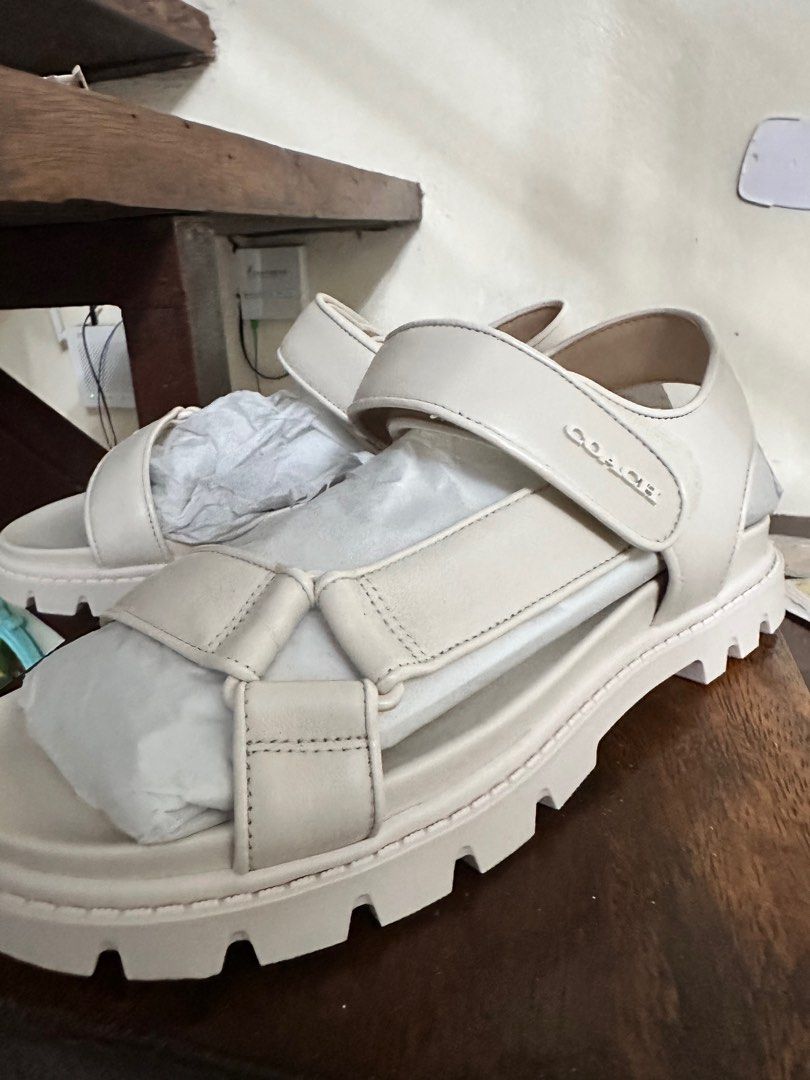 Coach sports sandals (Category: Sandals) located in Lipa City. Submitted by mochii13 (Listing ID 1413613107, Image 2). Description: Size 8.5 BRAND NEW.