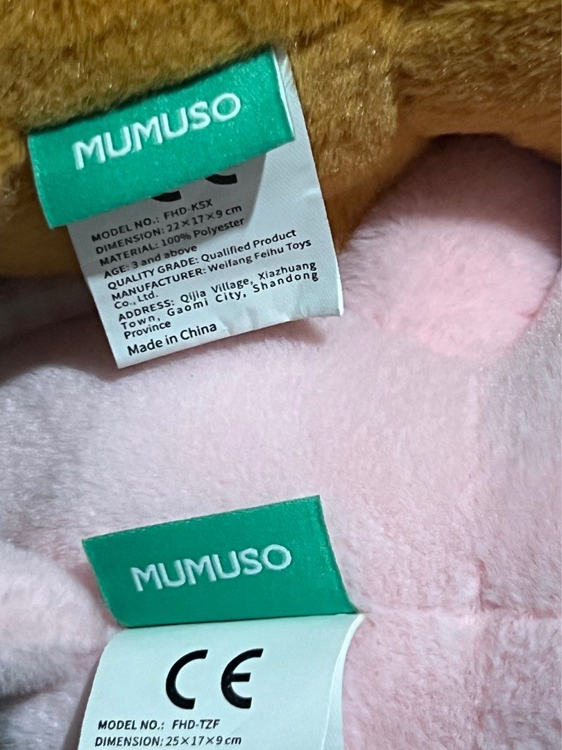 Couple Sleepy Plushies (Bear/Bunny) MUMUSO (Category: Plushies & Soft Toys) located in Manila. Submitted by ashii13 (Listing ID 1413580708, Image 2). Description: MUMUSO Brown and Pink Bunny/Bear with Pillows Polyester 22 x 17 x 9cm price is negotiable .