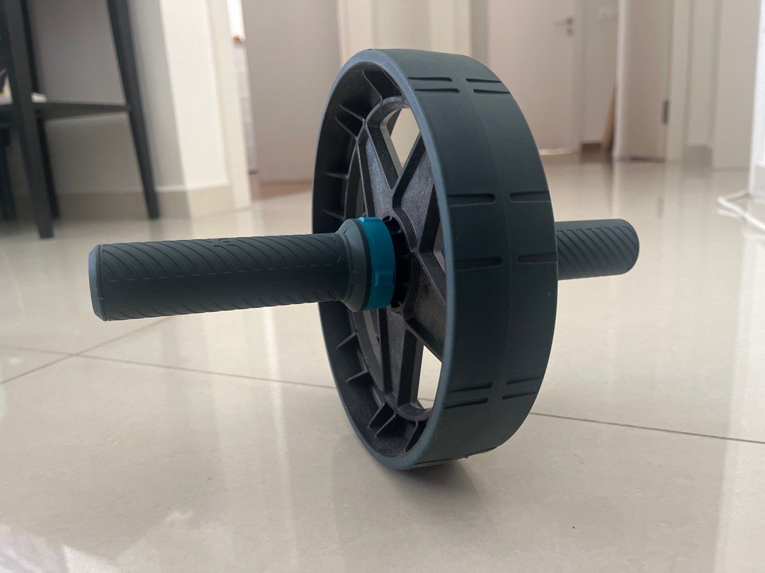 Decathlon Ab Wheel, Sports Equipment, Exercise & Fitness, Toning &  Stretching Accessories on Carousell
