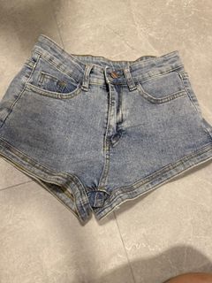 (Category: ) located in . Submitted by tokkifiles (Listing ID 1413613373, Image 1). Description: .