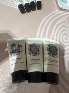 （分類：）位於 。 由 cayla26 提交（商品編號 1413570294，圖片 1）。簡介： 。