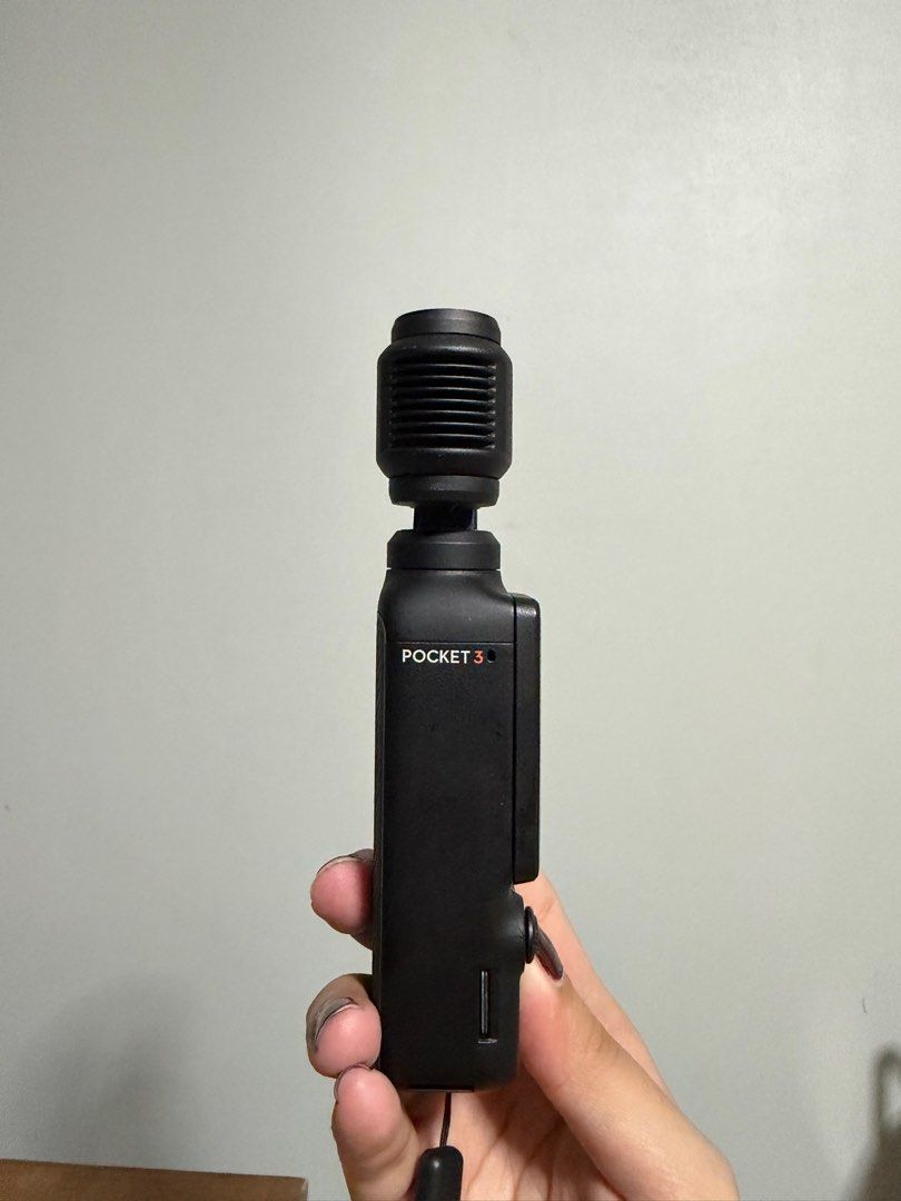 DJI Osmo Pocket 3 (Category: Cameras) located in Manila. Submitted by decluttrix (Listing ID 1413614396, Image 2). Description: I haven’t been reaching for this as much since I already have a lot of cameras! This was also well taken care of I promise! Case and case magnet are also included! With box. .