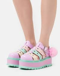 (Category: ) located in . Submitted by best.dressed (Listing ID 1413623537, Image 1). Description: .
