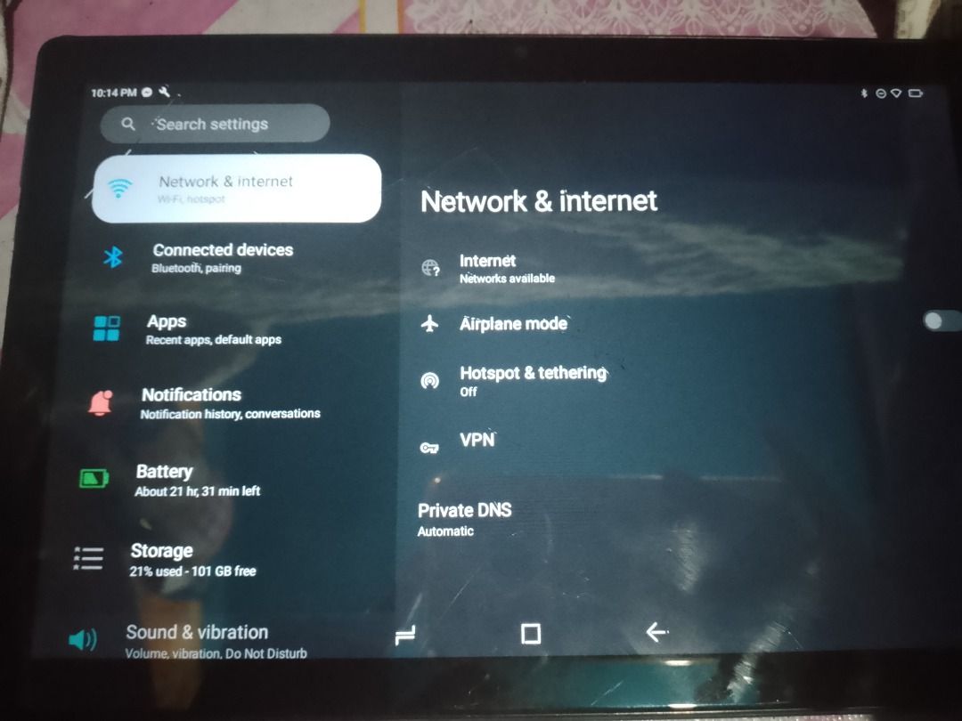 DOOGEE U10 TABLET (Category: Android) located in Caloocan City. Submitted by happyrabbit-cb3c5a (Listing ID 1413606480, Image 2). Description: 10.1" 800x1280 pixels 8MP 720p 4GB RAM RK3562 5060mAh The screen is broken, we can negotiate, and no box, and original charger. I really need the money for education. .