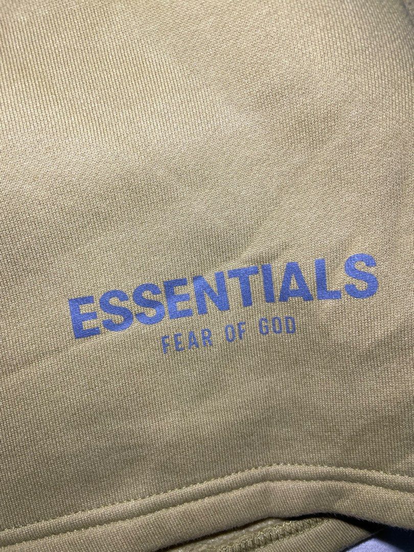 FEAR OF GOD ESSENTIALS KIDS Authentic (Category: Shorts) located in Tagbilaran City. Submitted by thrifter23 (Listing ID 1413476117, Image 3). Description: XL youth (12yrs) Dimes 30x15 No issues thick cotton material Authentic .