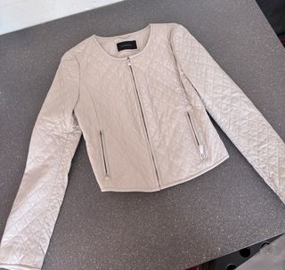 （分類：）位於 。 由 joannaw____759 提交（商品編號 1413518159，圖片 1）。簡介： 。