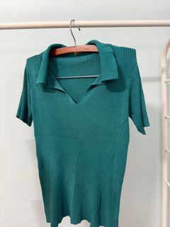 (Category: ) located in . Submitted by clearingwardrobetime (Listing ID 1413600141, Image 1). Description: .