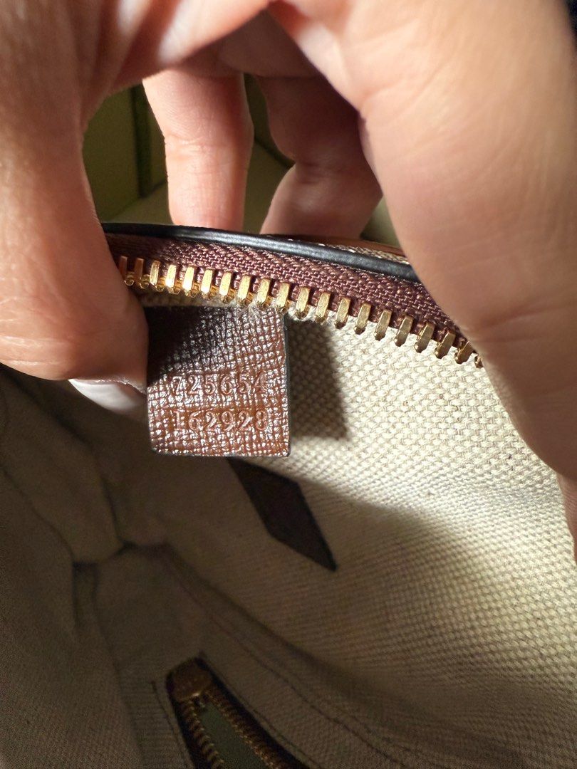 Gucci Mini Back Pack (Category: Luxury Bags & Wallets) located in Muntinlupa City. Submitted by ydumali (Listing ID 1413502201, Image 3). Description: Gifted and I don’t think it is authentic, but very well made and in good condition. .