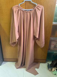 (Category: ) located in . Submitted by modestfinds.thrift (Listing ID 1413498423, Image 1). Description: .