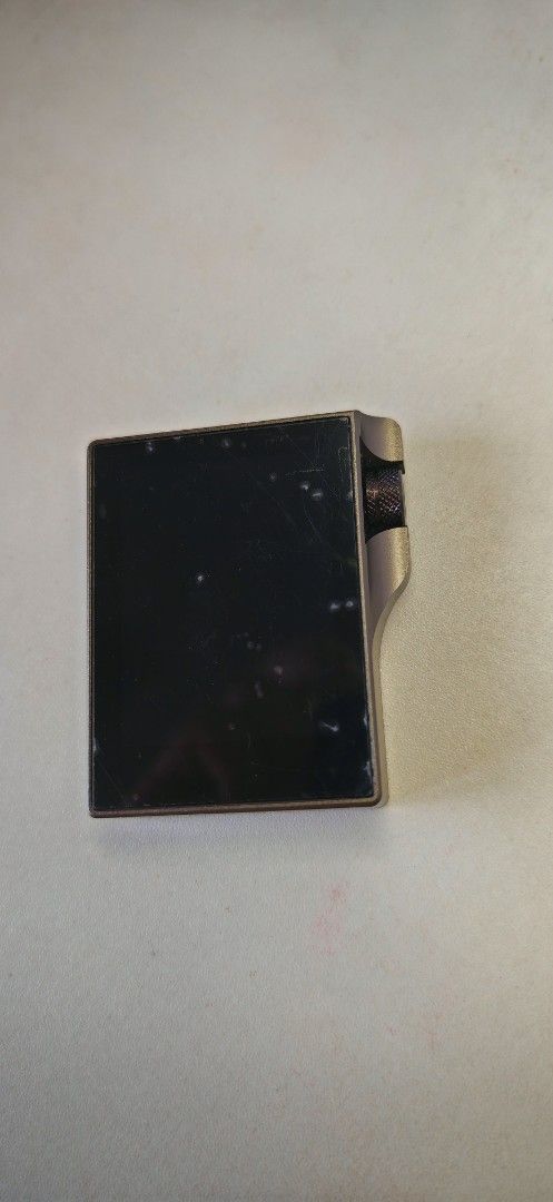 HiFi Q3 Audio Player - Like New