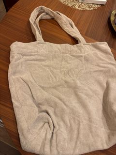 （分類：）位於 。 由 edubbz 提交（商品編號 1413575334，圖片 1）。簡介： 。