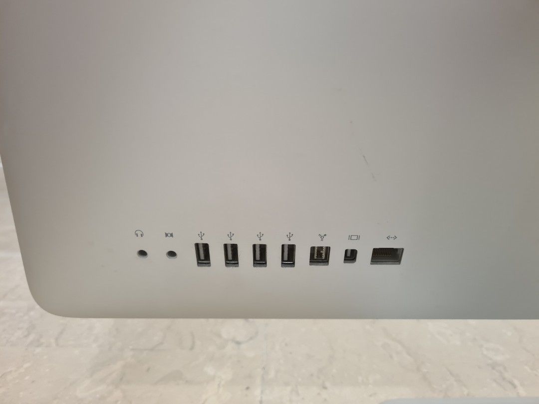 iMac 21.5 inch65605914985603113