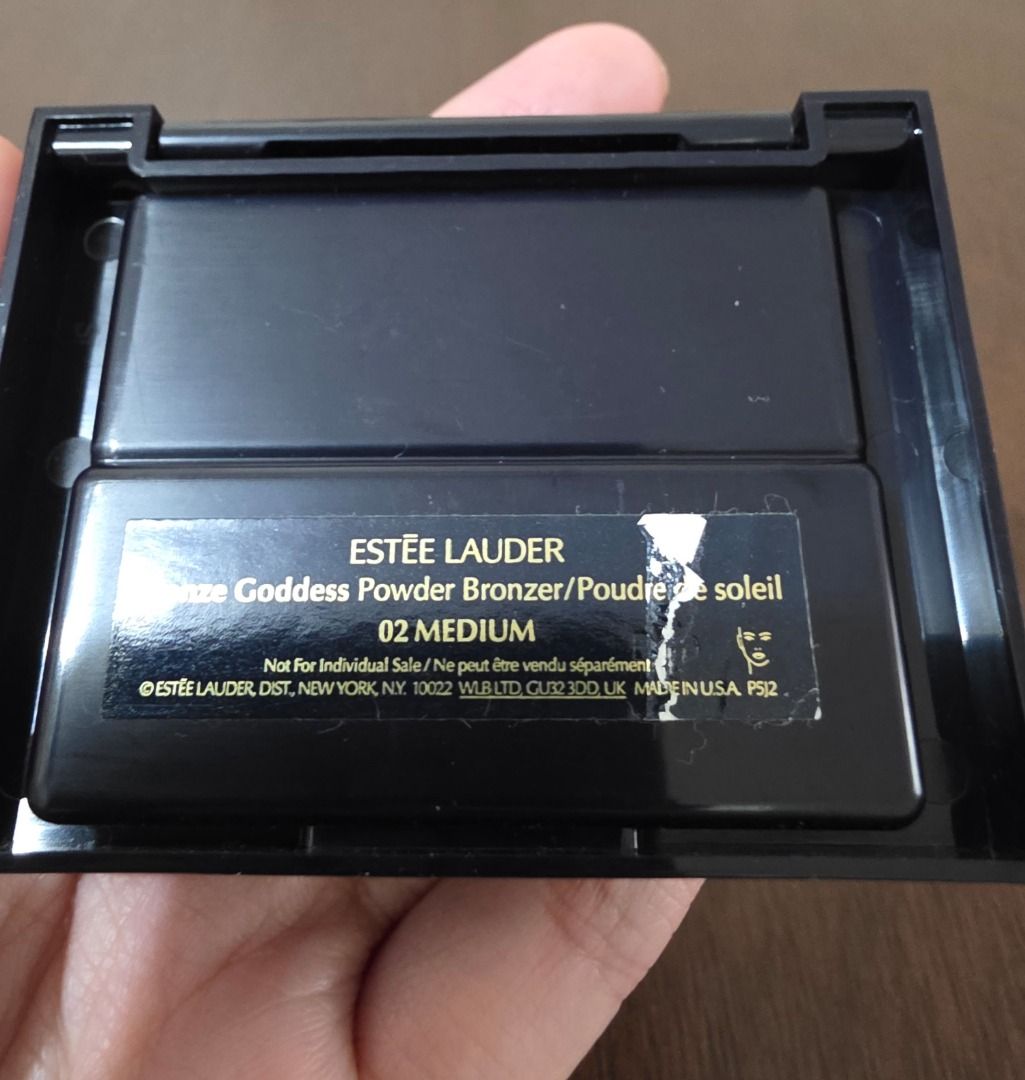 Estee Lauder Bronze Goddess Powder Bronzer 02 Medium (Category: Makeup) located in Taguig. Submitted by iamloulouvi (Listing ID 1413437884, Image 3). Description: - Estee Lauder Bronze Goddess Powder Bronzer - Shade: 02 Medium - Price is slightly negotiable Please note I work full time from M-F so may not be able to respond to your queries on time but I try my very best to. All products I am selling are authentic, a lot of which were bought from 