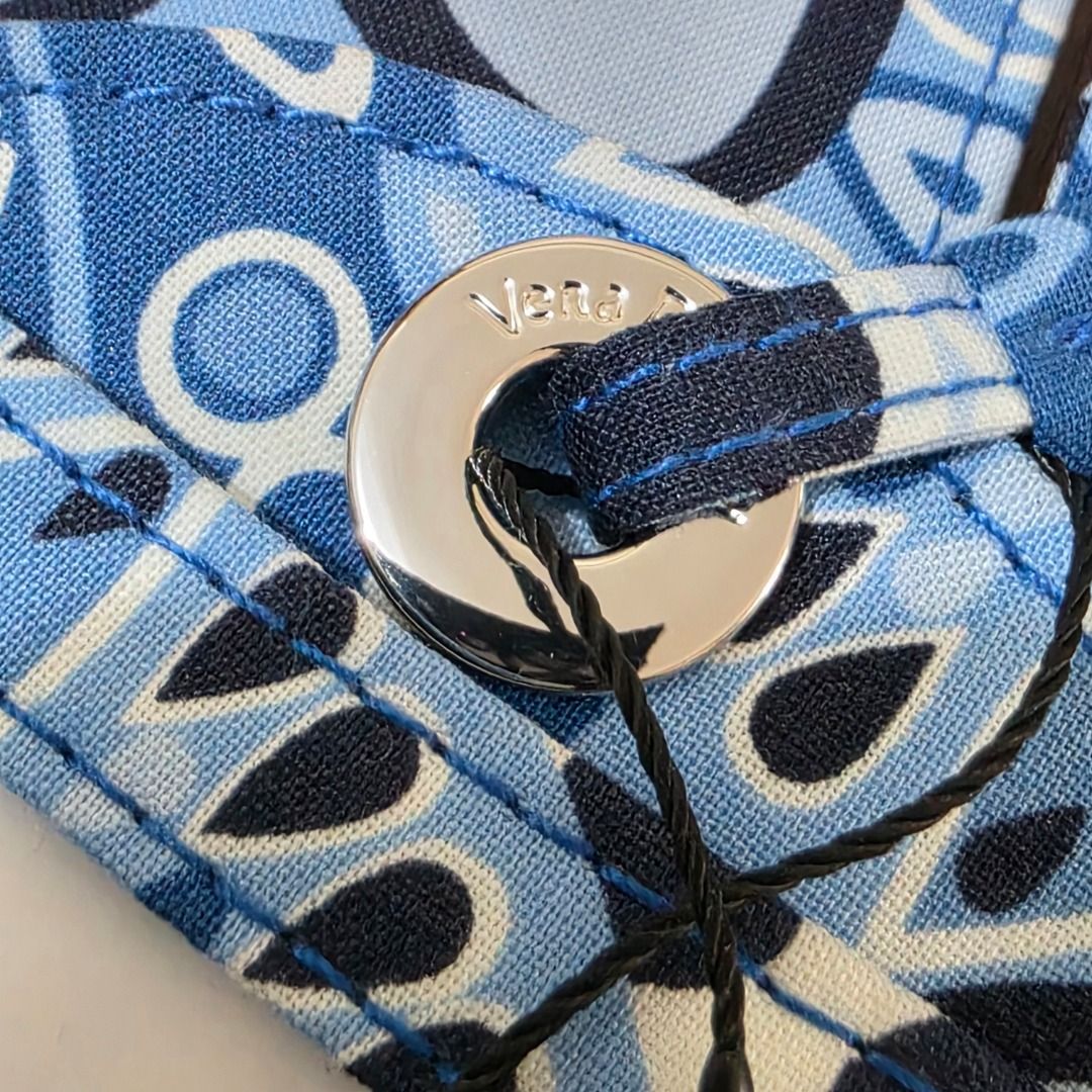 Vera Bradley Luggage tag (Category: Travel Essentials & Accessories) located in Taguig. Submitted by iamloulouvi (Listing ID 1413438517, Image 3). Description: - Sold per piece - Retails for $15 each - New with original price tag - Price is firm. Discount to be given when buying 2 or more. Please note I work full time from M-F so may not be able to respond to your queries on time but I try my very best to. All products I am selling are authentic,