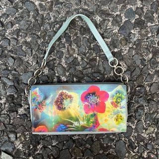 (Category: ) located in . Submitted by forgarments (Listing ID 1413624402, Image 1). Description: .
