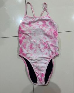 (Category: ) located in . Submitted by be1uga (Listing ID 1413483994, Image 1). Description: .