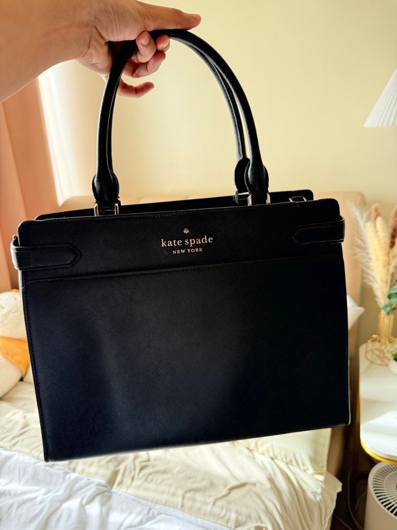 Kate Spade Large Staci Satchel (Category: Luxury Bags & Wallets) located in Manila. Submitted by k0701_01 (Listing ID 1413507190, Image 1). Description: - super good condition, minima signs of usage - alagang alaga, first luxury work bag ko po ito - selling low - no issues - loc: vertis north QC.