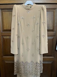 (Category: ) located in . Submitted by farfadpreloved (Listing ID 1413574449, Image 1). Description: .