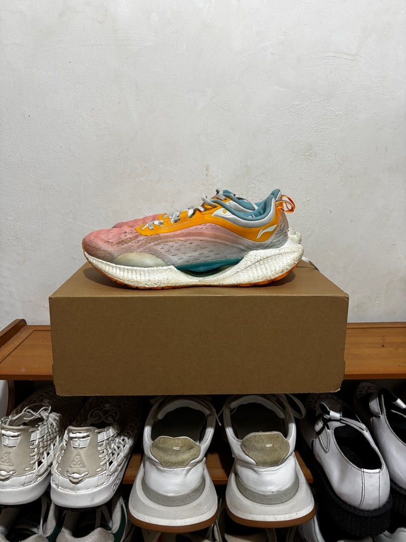 Li-Ning Superlight XIX Running Shoes (Category: Sneakers) located in Calamba. Submitted by sinauna. (Listing ID 1413617221, Image 1). Description: WTS: Li-Ning Superlight XIX Running Shoes Condition/Issues: used condition and needs cleaning Size on tag: US 8.5, EUR 41.5 Price: Mine - 699+SF Plus shipping fee! Free shipping if you purchase more than 3 items. Also, I can give you a discount in my previous listings so check it out! Thank you! Keep s