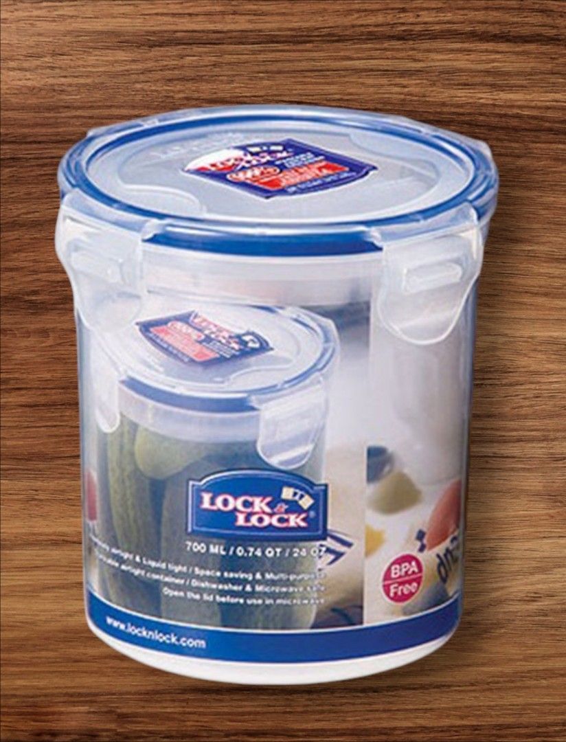 Lock & Lock Food Organization Container 700ml (Category: Food Organization & Storage) located in Taguig. Submitted by ezmilyones (Listing ID 1413642243, Image 2). Description: Lock & Lock Food Container 700ml 3 for p450 only👌🏼.