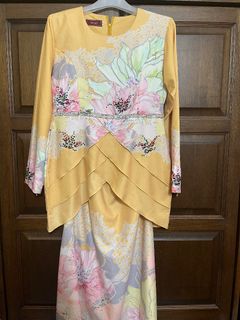(Category: ) located in . Submitted by farfadpreloved (Listing ID 1413576022, Image 1). Description: .