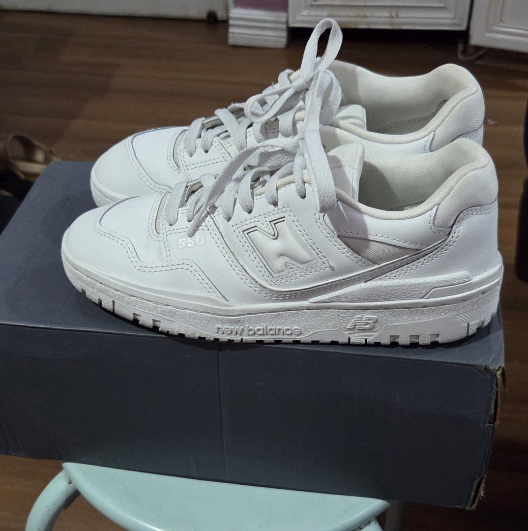 New Balance 550 White Sneakers (Category: Sneakers) located in Binan City. Submitted by Sunny_RJ (Listing ID 1413586631, Image 3). Description: - New Balance 550 - White sneakers - Size: US 6, 24cm, 38 1/2 EUR - Includes original box rfs: decluttering, bulky tingnan sa paa ko.