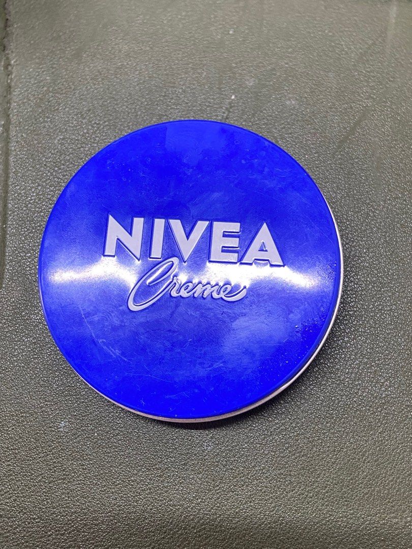 Nivea Creme Moisturizing Cream (Category: Face Care) located in Baybay. Submitted by ymi.62 (Listing ID 1413480226, Image 1). Description: Nivea Creme moisturizing cream in a blue container. This cream is designed to provide intensive care and hydration for the face and body. It is suitable for all skin types and can be used daily. RFS: not using it anymore.