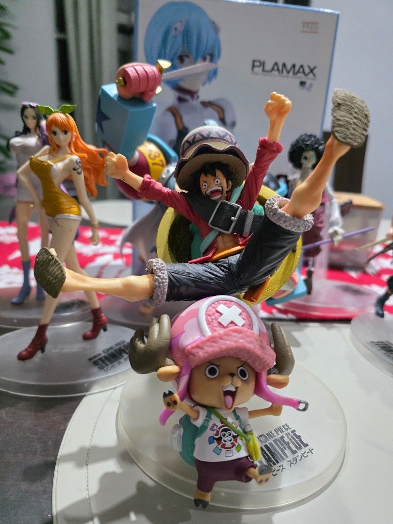 One Piece Stampede Figures Set (Category: Figurines & Statues) located in San Pedro. Submitted by donshingaw64787 (Listing ID 1413579134, Image 2). Description: For Sale: One Piece Stampede set. - Includes Luffy, Zoro, Sanji, Nami, Chopper, Usopp, Robin, Franky & Brook - Each figure comes with a clear stand. - Figures are in dynamic action poses. - Complete set as shown. - With Issues (Nami, Usopp & Chopper) PM me for issues. - Loose (nami, robin