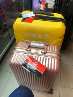 （分類：）位於 。 由 zara8 提交（商品編號 1413590866，圖片 1）。簡介： 。