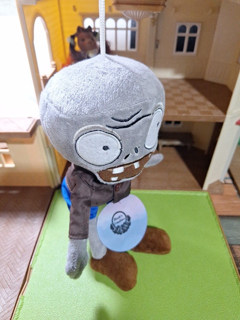 Plants vs. Zombies Zombie Plush Toy (Category: Plushies & Soft Toys) located in Cavite. Submitted by Mavee (Listing ID 1413591442, Image 3). Description: Hard to find plant's vs. zombies plush doll, may panabit, cute na katakut hahaha, ayaw nila mama' pls. adopt him na wawa naman 💚ang ganda pa walang punit, cleaned na already nahuhubad shorts pede i wash😊.