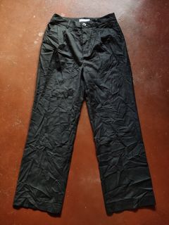 (Category: ) located in . Submitted by thrifting-dnx095 (Listing ID 1413619892, Image 1). Description: .