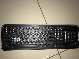 (Category: ) located in . Submitted by ivanyik (Listing ID 1413544432, Image 1). Description: .