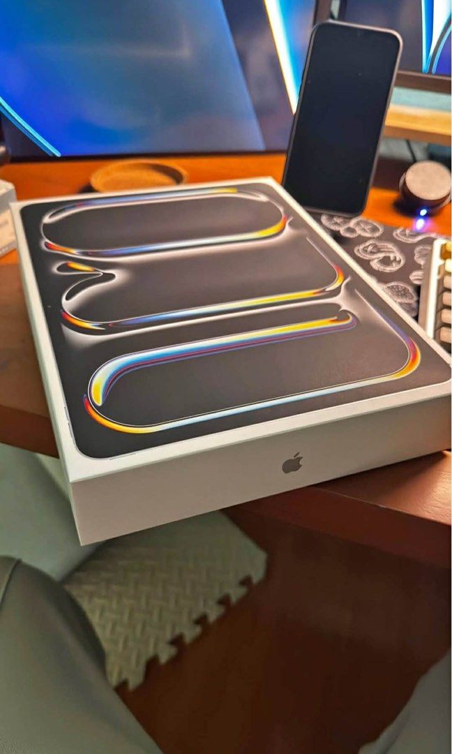 Rush Ipad Pro 2TB (Category: iPad) located in Manila. Submitted by rravio (Listing ID 1413618867, Image 2). Description: Selling a brand new, sealed, and unactivated iPad Pro (M4) 13-inch with *2TB* storage, WiFi + Cellular. Super premium specs, perfect for work, creatives, and daily use, plus may data anywhere. ✅ Details • iPad Pro 13-inch • 2TB Storage • WiFi + Cellular • Globe locked • Condition, brand new sealed, never opened • Inclusions, co