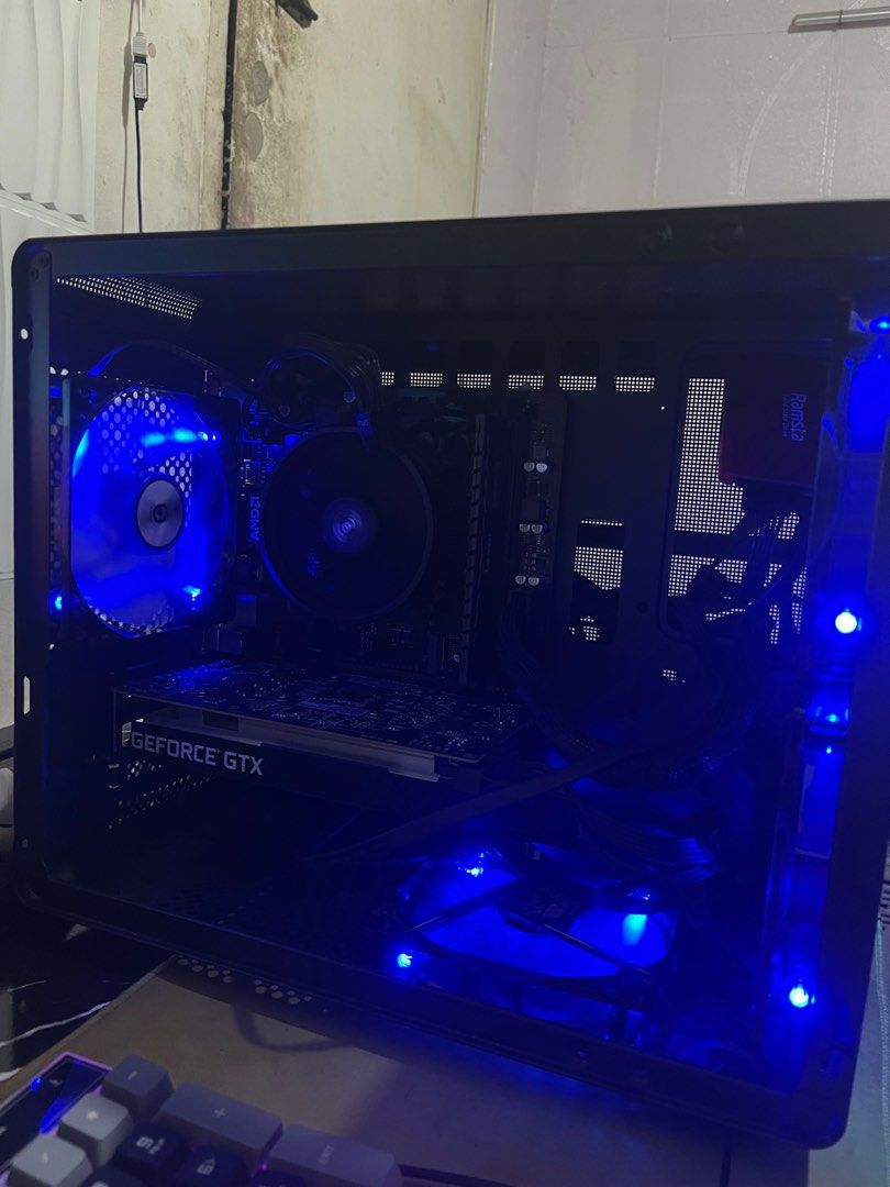 RYZEN 5 5600G WITH GPU (Category: Desktops) located in Caloocan City. Submitted by odddragon-d44fe0 (Listing ID 1413613944, Image 1). Description: RYZEN 5 SYSTEM UNITS WITH GPU!! PC 2 BLACK -(10 months used only) •RYZEN 5 5600G •8GB RAM (add 1k if u want to upgrade to 16gb) •256GB SSD •GTX 1650 •THERMALTAKE 700WATTS PSU •GAMING KEYS WITH 5 BLUE FANS ALL WORKING ALL SYSTEM UNIT R IN A GOOD CONDITION OFFER LANG PO IF MAGKASUNDO PICKUP NYO NA HEHE.