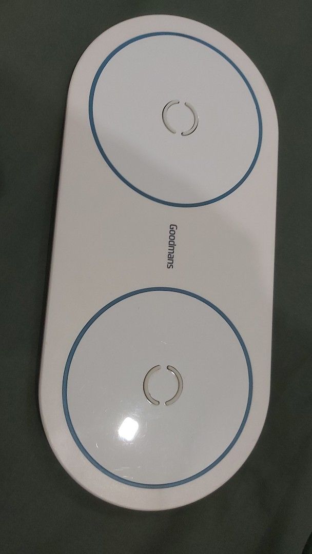 Samsung and Goodmans Wireless Charging Pads (Category: Chargers & Cables) located in Naga. Submitted by kenshin78 (Listing ID 1413566149, Image 3). Description: Samsung wireless charger and a Goodmans dual wireless charging pad. The Samsung charger is model EP-P5400. The Goodmans charger is model 364133. no cable included. .