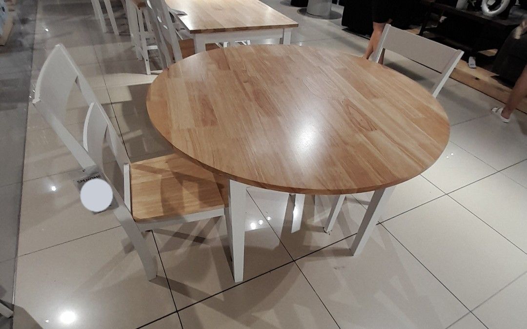 Table with 2 chairs Dining Set (Category: Other Kitchenware & Tableware) located in Meycauayan. Submitted by crimson.trading. (Listing ID 1413641196, Image 1). Description: Table with 2 chairs Dining Set CRIMSON TRADER Sto. Niño Meycauyan Bulacan.