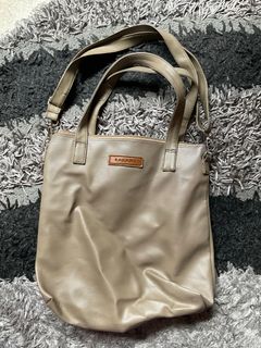 (Kategori: ) berada di . Dikirim oleh hashbrowneggyolks (ID iklan 1413506694, Gambar 1). Deskripsi: .