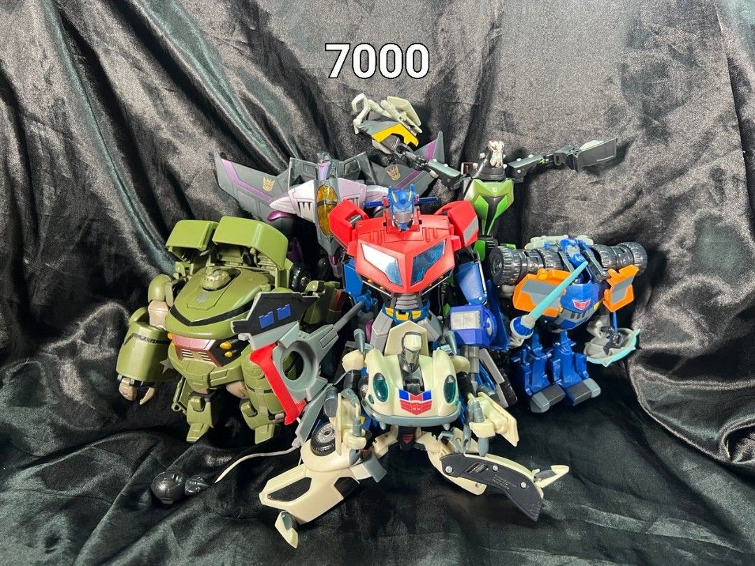 Transformers Animated (Category: Action & Battle Toys) located in Pasig City. Submitted by forlorngam68725 (Listing ID 1362081996, Image 1). Description: Transformer Animated (group #1) Loose Good condition - some accessories are missing. 1. Optimus Prime 2. Starscream 3. Lockdown 4. Bulkhead 5. Jazz 6. Sentinel Prime Payment Gcash, BDO, BPI Meet-up Estancia Mall, Capitol Commons..