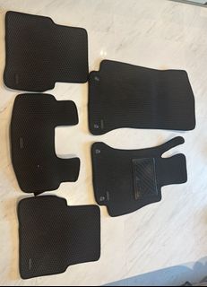 (Category: ) located in . Submitted by chong.c.wee.12 (Listing ID 1413539356, Image 1). Description: .
