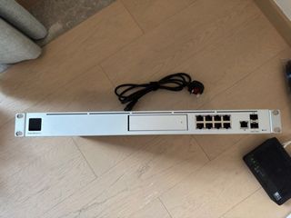 （分類：）位於 。 由 pir8g33k 提交（商品編號 1413454995，圖片 1）。簡介： 。