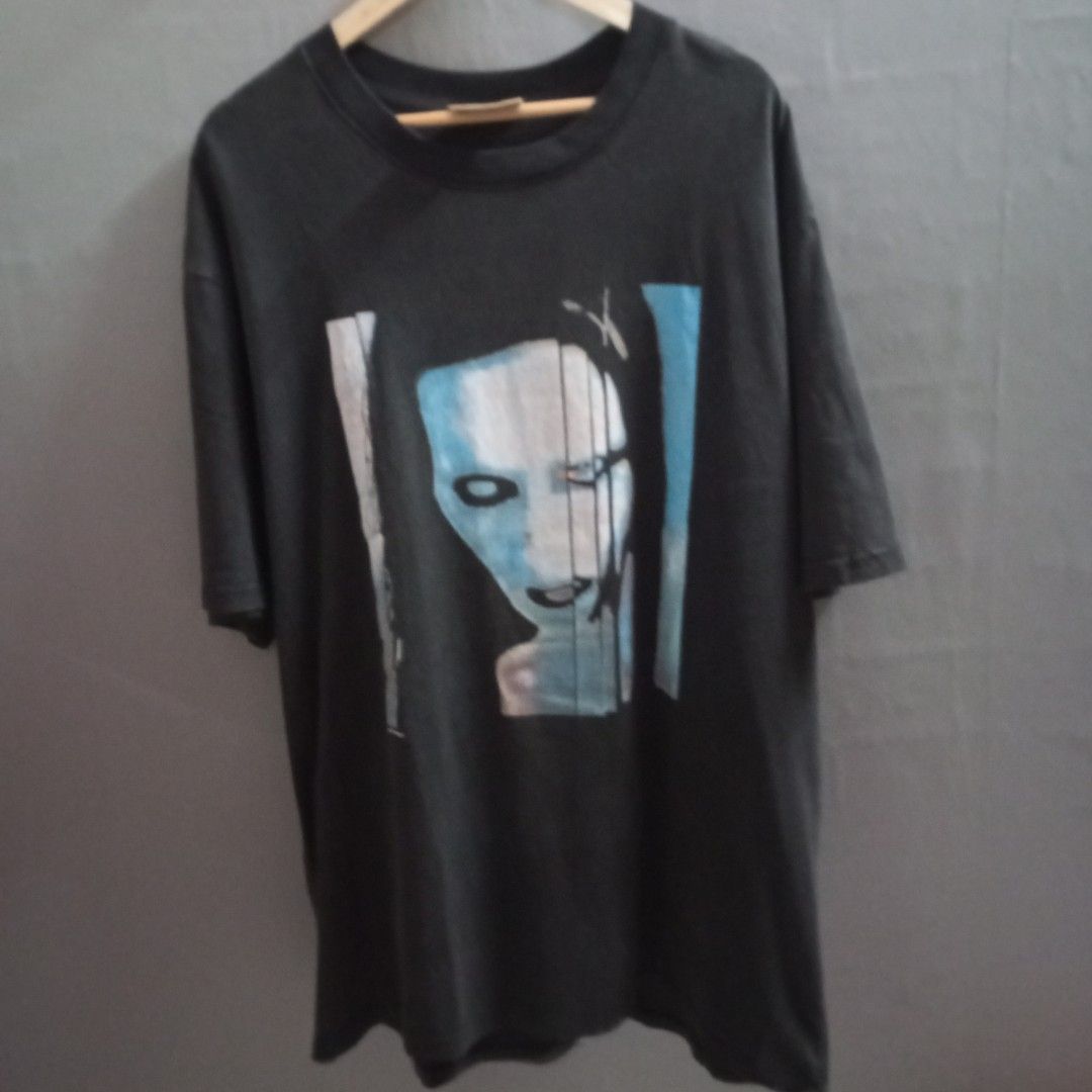 VINTAGE MARILYN MANSON WINTERLAND (Category: Tshirts & Polo Shirts ) located in Pasay City. Submitted by copscene88 (Listing ID 1413527545, Image 1). Description: SIZE: XL NO ISSUE DIMES: 31L 25W.