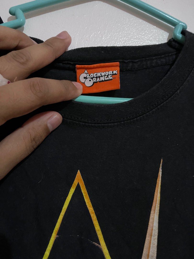 Vtg Stanley Kubrick’s Clockwork Orange (Category: Tshirts & Polo Shirts ) located in Batangas. Submitted by dclutt3ft (Listing ID 1413648370, Image 3). Description: Stanley Kubrick’s Clockwork Orange Dimes 18x26 Tag: A clockwork O Issue: need wash.