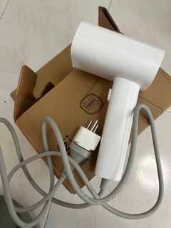 (Category: ) located in . Submitted by vickyong0519 (Listing ID 1413565257, Image 1). Description: .