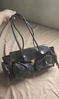 (Category: ) located in . Submitted by cess_preloved03 (Listing ID 1413457403, Image 1). Description: .